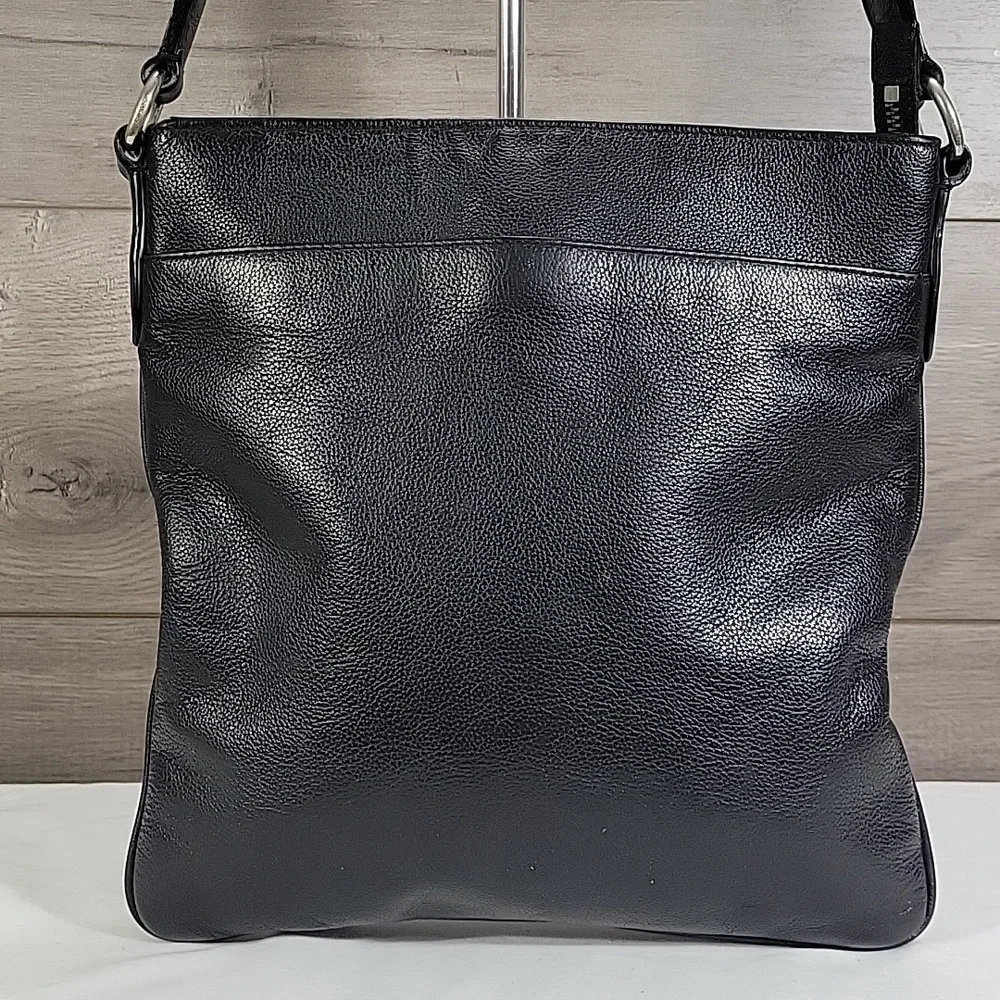 Coach Charles Black Leather Crossbody Messenger Ipad Bag